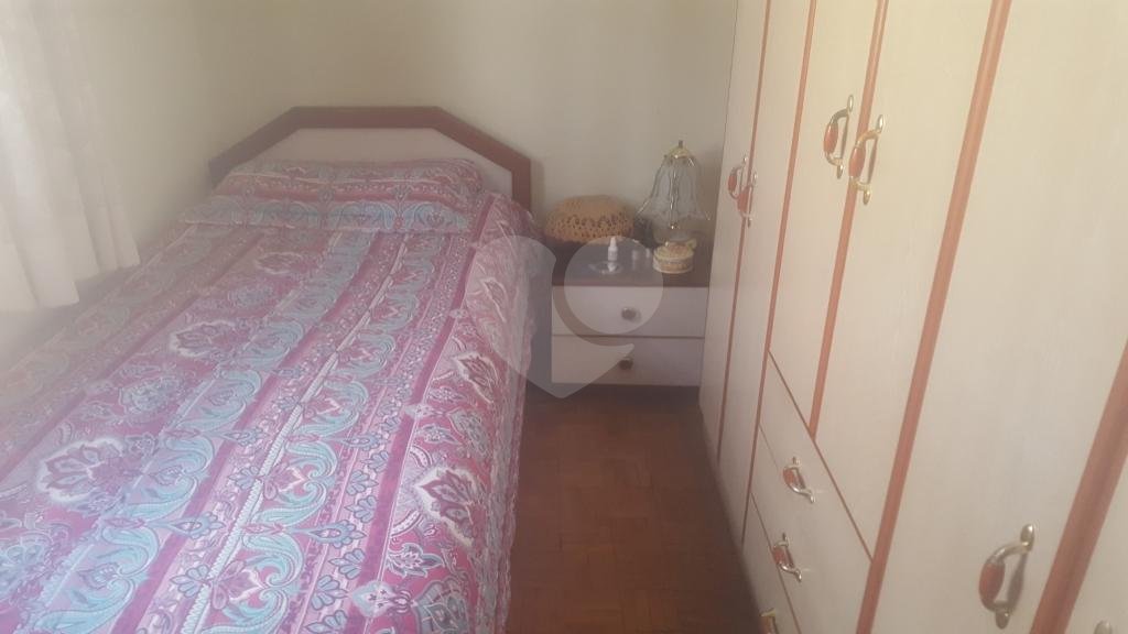 Casa à venda com 3 quartos, sendo 1 suíte, no condomínio Residencial Tremembé, São Paulo - SP