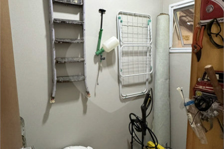 Casa à venda com 3 suítes no condomínio Residencial Delle Stelle, Louveira - SP