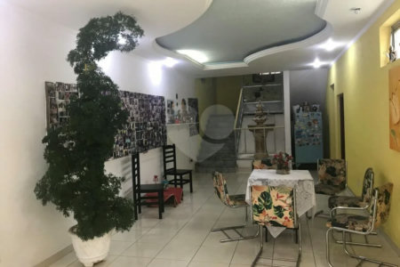 Sobrado à venda com 3 suítes em Água Fria, São Paulo, SP