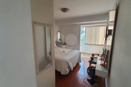 Sobrado à venda com 3 quartos, sendo 1 suíte, em Vila da Saúde, São Paulo, SP