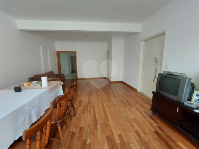 Casa Térrea à venda com 3 suítes em Santana, São Paulo, SP