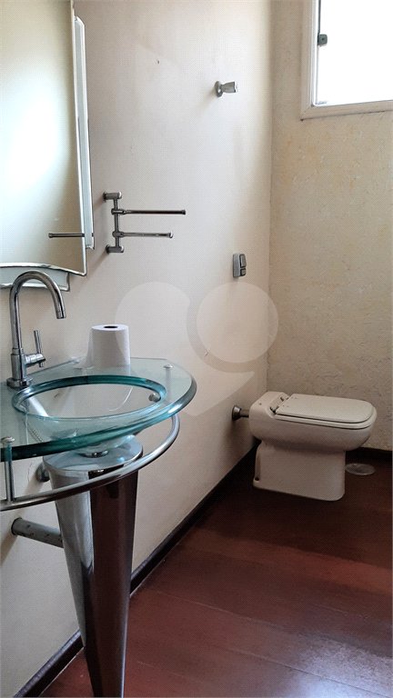Casa Térrea à venda com 4 quartos, sendo 2 suítes, em Chácara Monte Alegre, São Paulo, SP