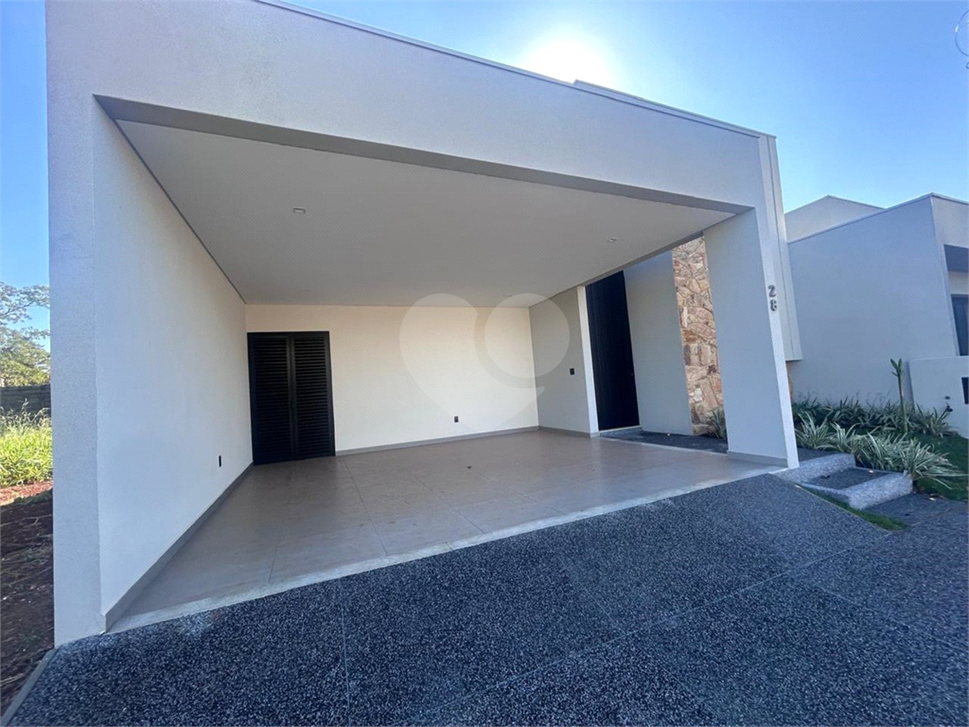 Casa em condomínio a venda.