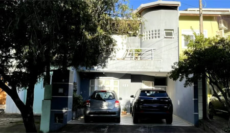 Casa à venda com 3 quartos, sendo 1 suíte,  no condomínio Portal das Acacias, Indaiatuba - SP