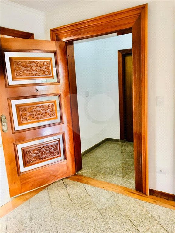 Apartamento no Bosque da Saúde com 4 dormitórios.