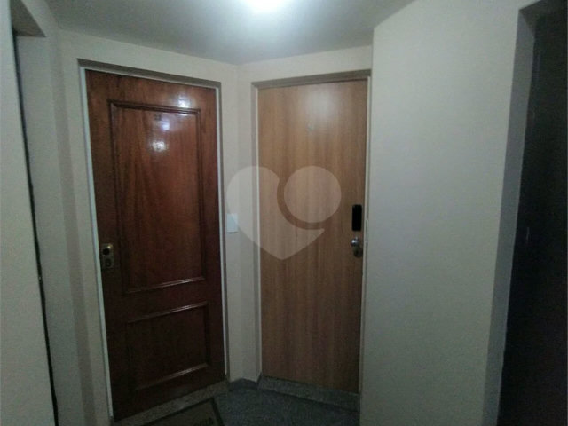 Sala à venda em Santana, São Paulo, SP