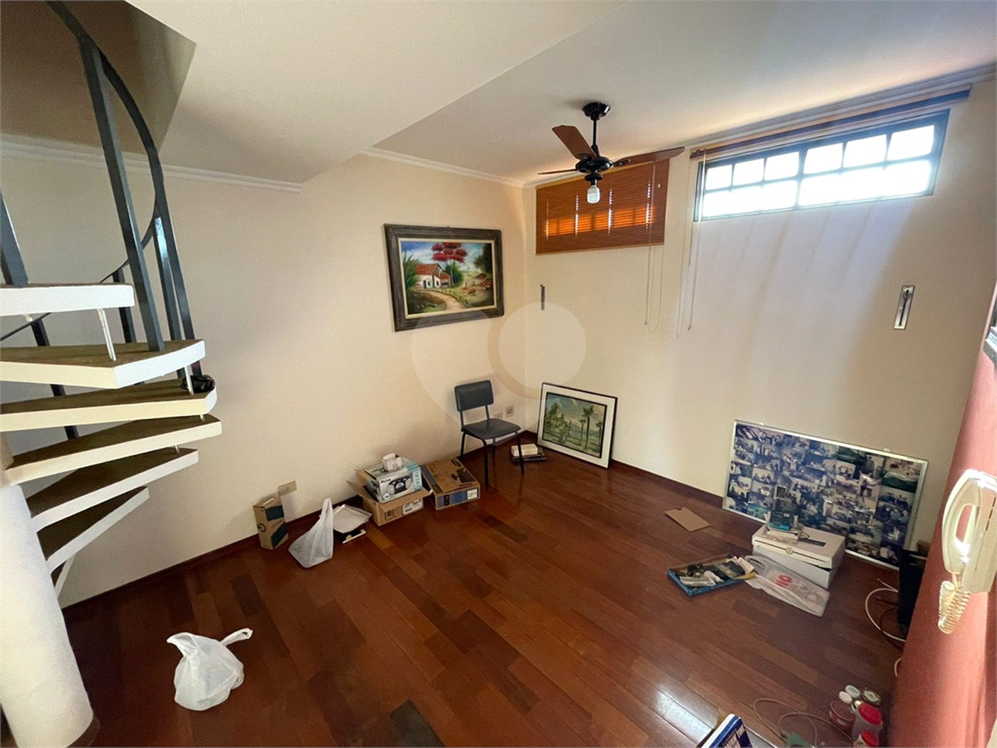 Excelente casa no Parque Santa Marta.
