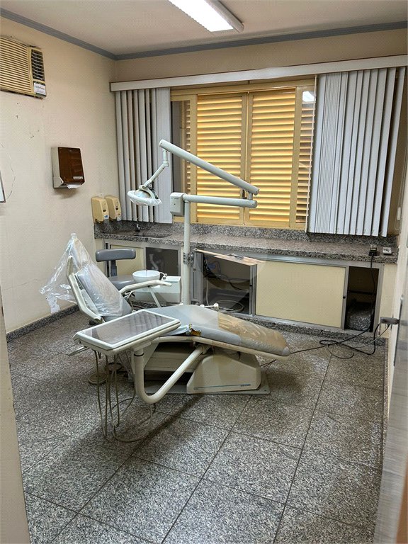 Sobrado residencial/comercial para venda ou locação no Jardim Paraíso