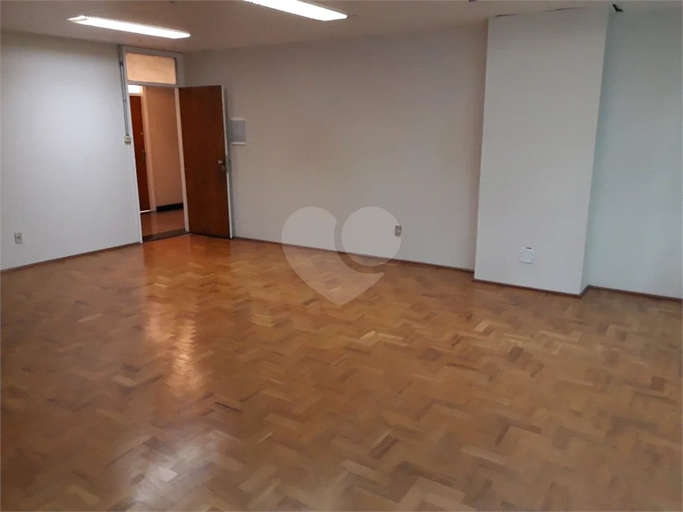 Conjunto Comercial na Av. Paulista, Anexo ao Metrô Brigadeiros