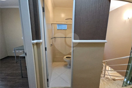 LINDA CASA PARA LOCAÇÃO COM 5 DORMITÓRIOS E PISCINA - Fernando Nobre – Cotia/SP