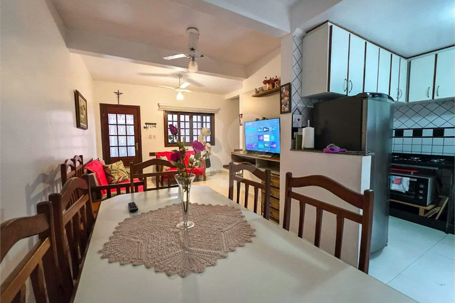 Villagio à venda com 3 quartos, sendo 1 suíte,  em Riviera de São Lourenço, Bertioga, SP