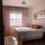 Casa à venda na Vila Monumento - 4 quartos/1 Suíte/1 Vaga