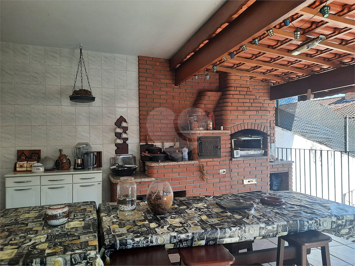 Casa com 4 quartos e 3 suítes com ótimo lazer no Jardim Marajoara