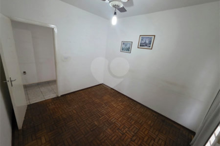 Casa à venda no Jardim Cruzeiro do Sul com edícula