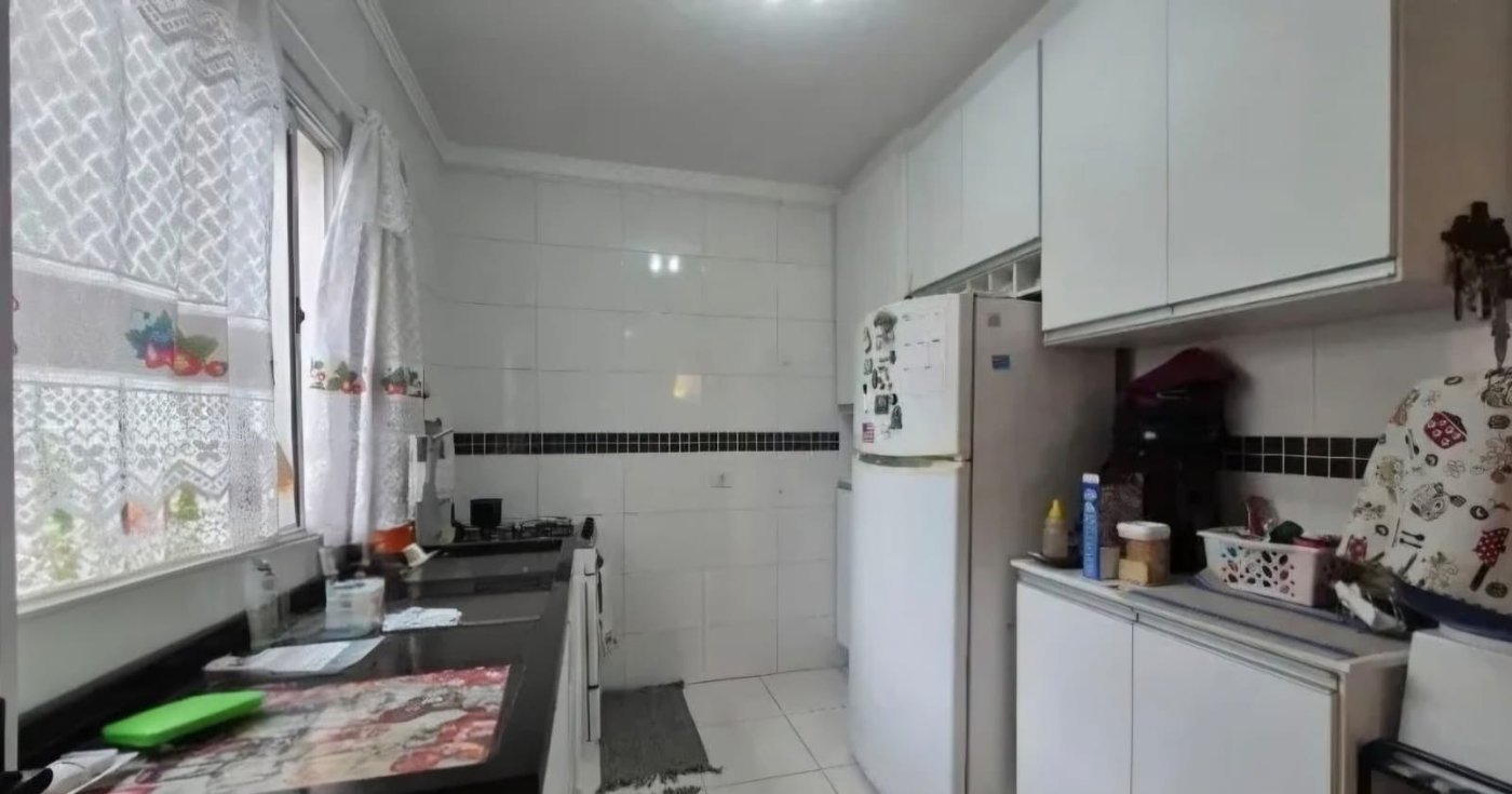 Casa à venda com 2 suítes em Jardim Monte Alegre, São Paulo, SP