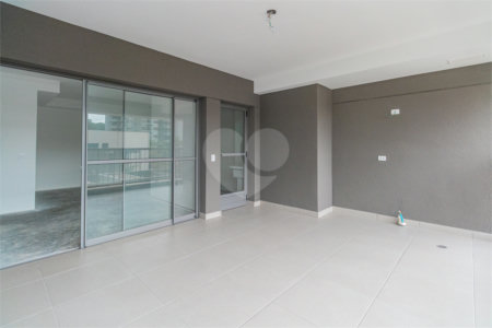 Apartamento novo 85 m² de área privativa, 2 suítes á venda no Jardim Prudência, São Paulo - SP