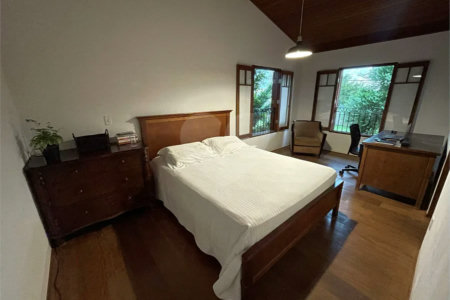 CASA CONDOMINIO DAMHA II
