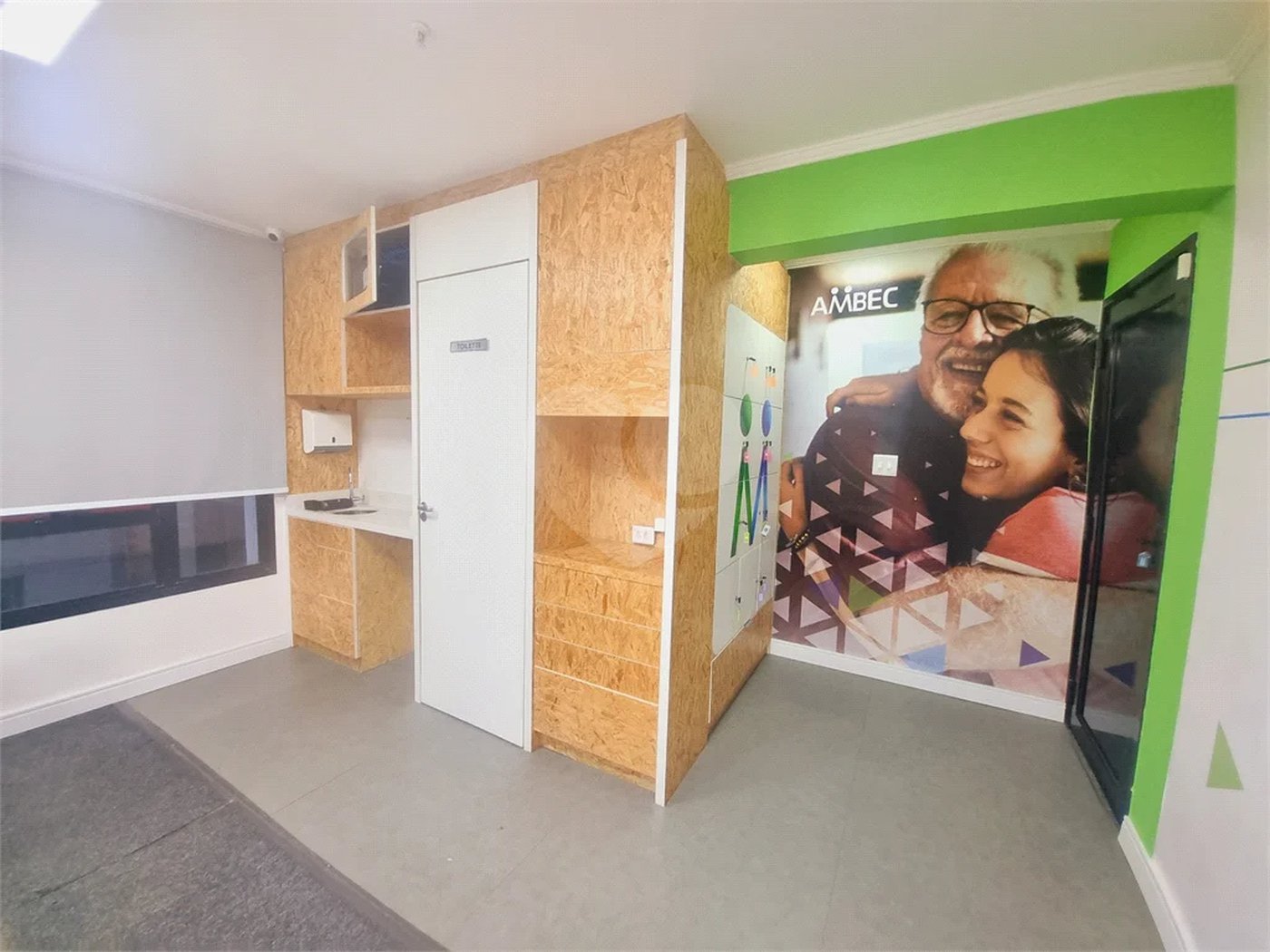 Sala comercial mobiliada para locação na Vila Olímpia