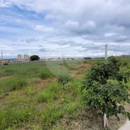 Terreno no Condomínio Monte das Araucárias