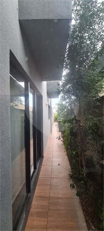 Casa térrea no Condomínio Jardim Botânico , localizado na cidade Bady Bassit/SP .