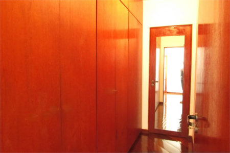 Casa para alugar com 4 quartos, sendo 2 suítes,  em Cidade São Francisco, São Paulo, SP