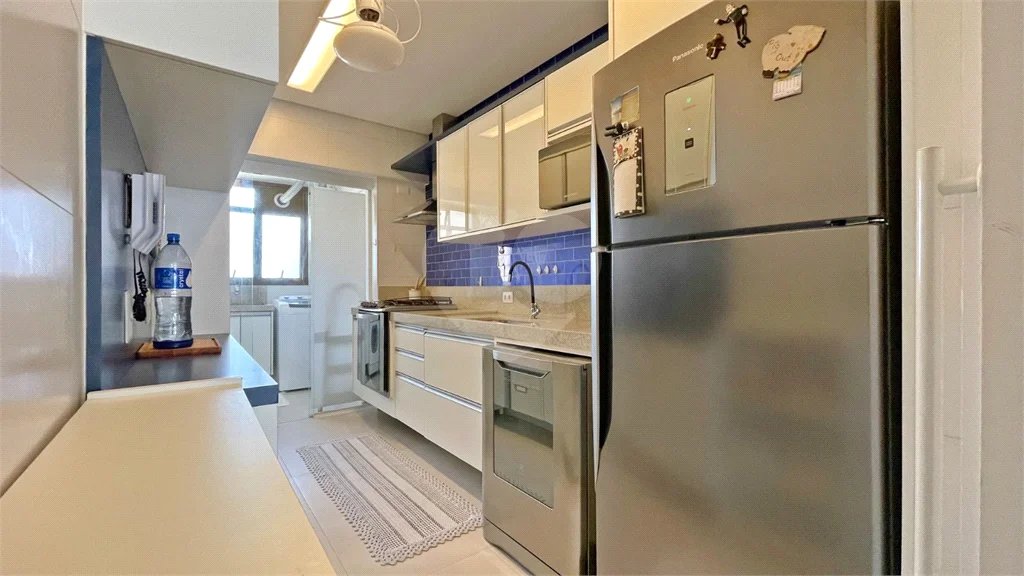 Apartamento à venda com 3 quartos, sendo 2 suítes, em Riviera de São Lourenço, Bertioga, SP