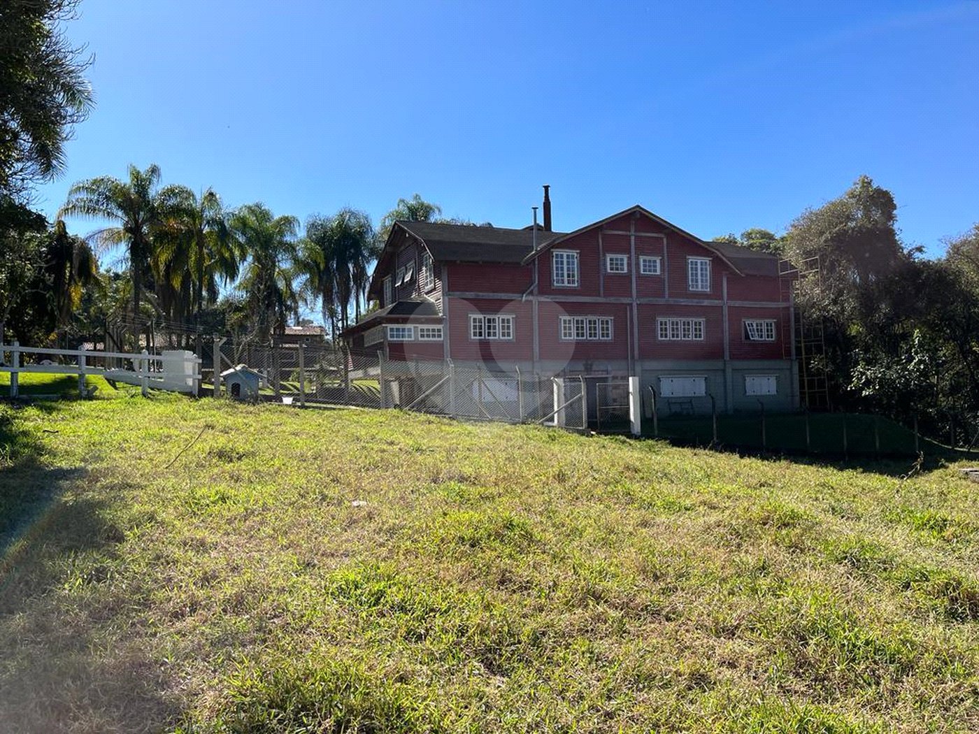 Lindo sítio a venda em Itatiba REF 968157