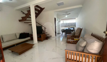 Casa à venda com 2 quartos, sendo 1 suíte,  em Morada da Praia, Bertioga, SP