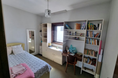 Sobrado com 300m² , 3 dormitórios , sendo 2 suítes , 4 vagas , à venda no Jabaquara.