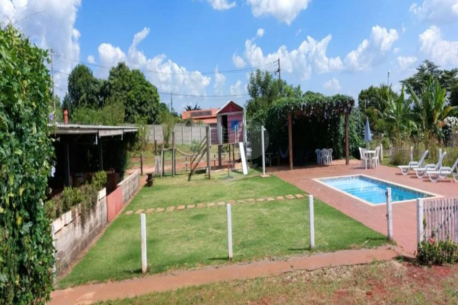 Chácara à venda com 4 quartos, sendo 1 suíte,  em Jardim dos Ipês, Brodowski, SP