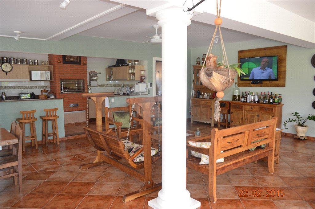 Linda casa para venda em Indaiatuba/SP com pomar.