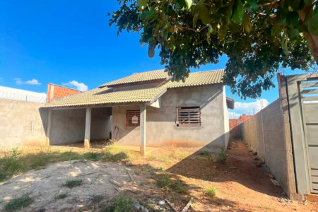 Casa à venda com 2 quartos em Real Park, Três Lagoas, MS