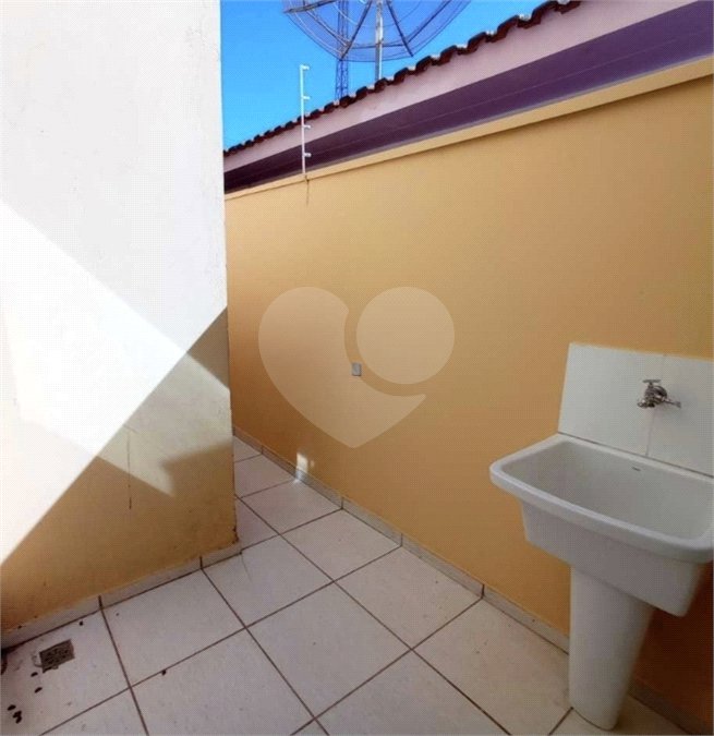 Investimento Certeiro na Gleba 1: Apartamento 1 DormItório, Quintal e Localização que Aluga Fácil