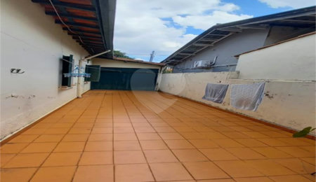 Casa Térrea à venda com 3 quartos em Campo Belo, São Paulo, SP