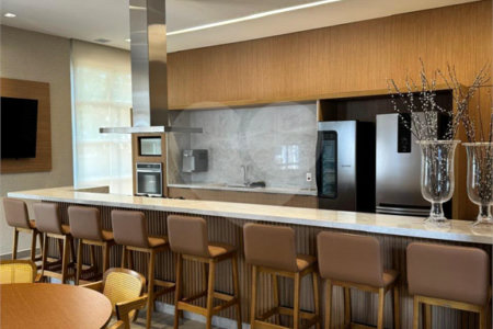 Apto á venda de 118 m de área útil, campo belo 3 suites 2 vagas Aceita e estuda Permuta ( sujeito a avaliação).