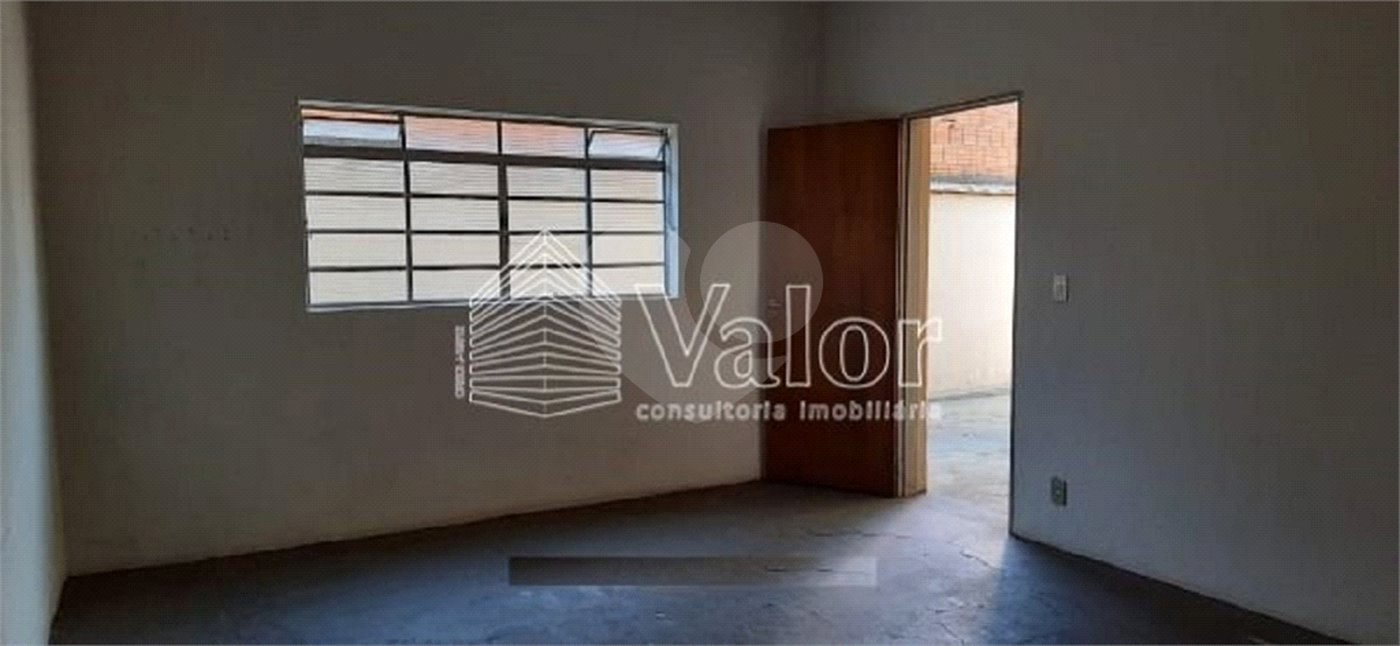 Casa térrea para venda na Vila Carmem .
