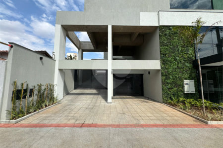 Apartamento Irineu Massari