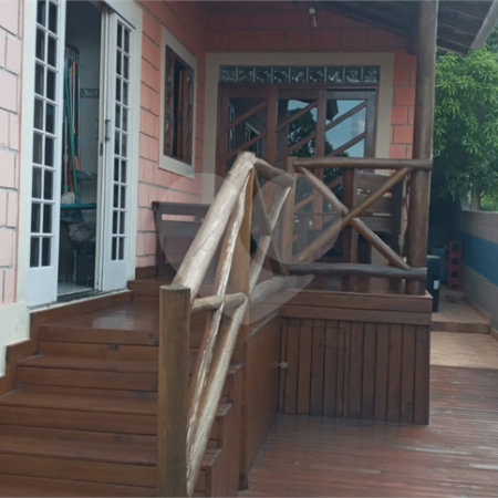 Chácara à venda com 3 quartos, sendo 2 suítes,  em Monterrey, Louveira, SP