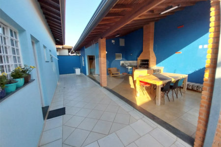 Sobrado à venda com 5 quartos, sendo 1 suíte,  em Terra Nobre, Louveira, SP