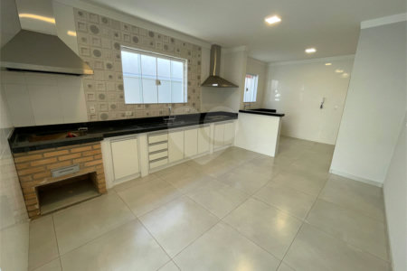 Casa Térrea à Venda no Parque Faber III – Conforto e Elegância