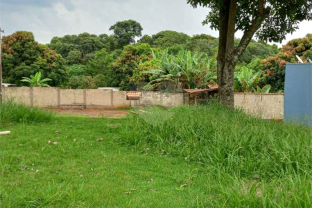 Terreno com 2.010,00 m² .
