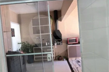 Casa em condomínio Alvorada em Araraquara com 3 dormitórios e piscina