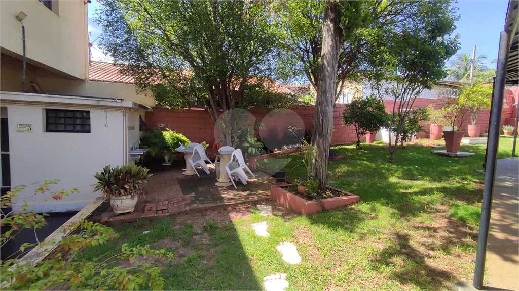 Apartamento à venda no Edifício Amarante no Bairro Jaraguá em Piracicaba - SP.