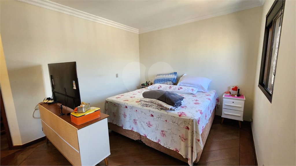 APTO 4 DORM (SUÍTES) E 5 GARAGENS NA SAÚDE
