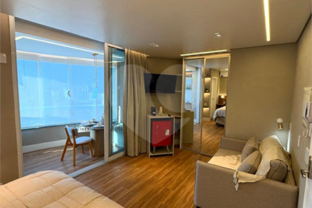 Apartamento com 35m², 1 dormitório, à venda na Bela Vista