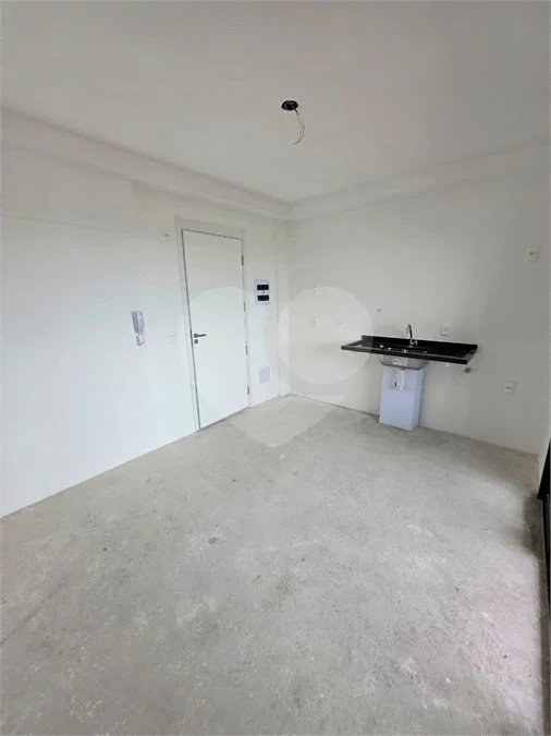 46 m², 2 dormitórios, suíte e lazer completo no rooftop, próximo ao metrô