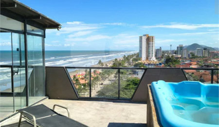 Cobertura em Mongaguá, com vista maravilhosa para o Mar, com hidromassagem