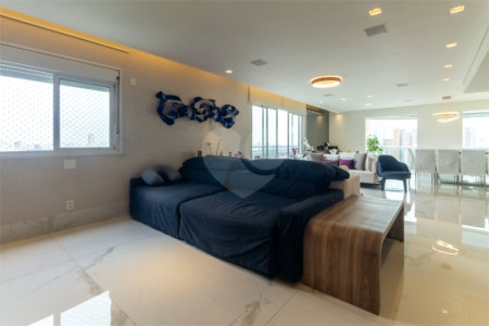 Apartamento de Alto Padrão à Venda na Vila Mariana com 190m², 3 Suítes e Vista para o Parque Ibirapuera