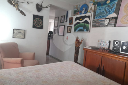Casa com 4 dormitórios sendo 1 suíte a venda no bairro Samambaia