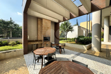 Apartamento na Aclimação